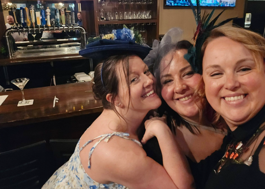 Real Derby party — women in derby hats at the bar