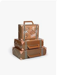 Travel-themed tableware set
